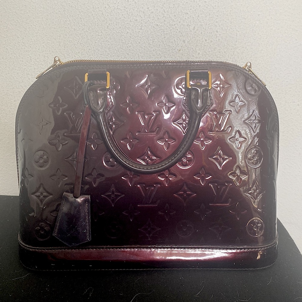 Louis Vuitton Alma PM Amarante